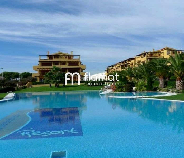 Foto e780ba34-5030-4166-830f-7cdd5f3b78f3. Planta baixa amb aparcament piscina a Alcossebre