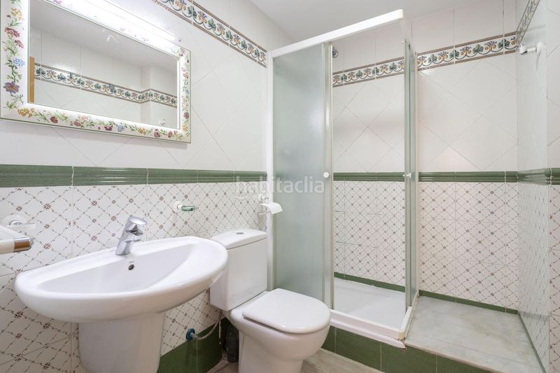 Foto 65afb02e-9be3-4dee-a2b8-0e9c35b8c66f. Dúplex a Fondo Santa Coloma de Gramenet