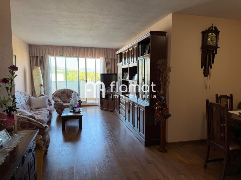Foto 0dbf23cf-0464-426f-a59e-1aa7a174a062. Pis a Puigfred Badalona