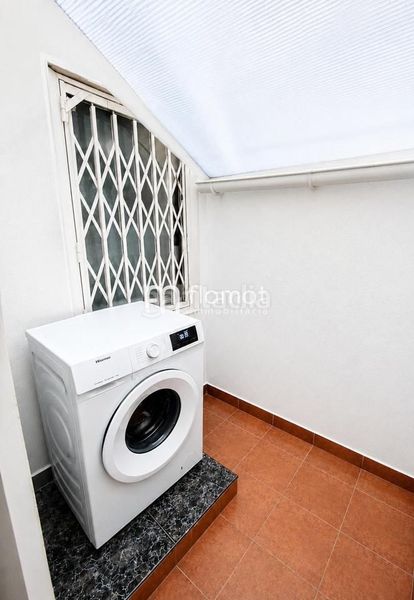 Foto 842df8c5-9c0d-40b7-ae00-b9c31e5c3cd2. Planta baixa a Sant Crist Badalona