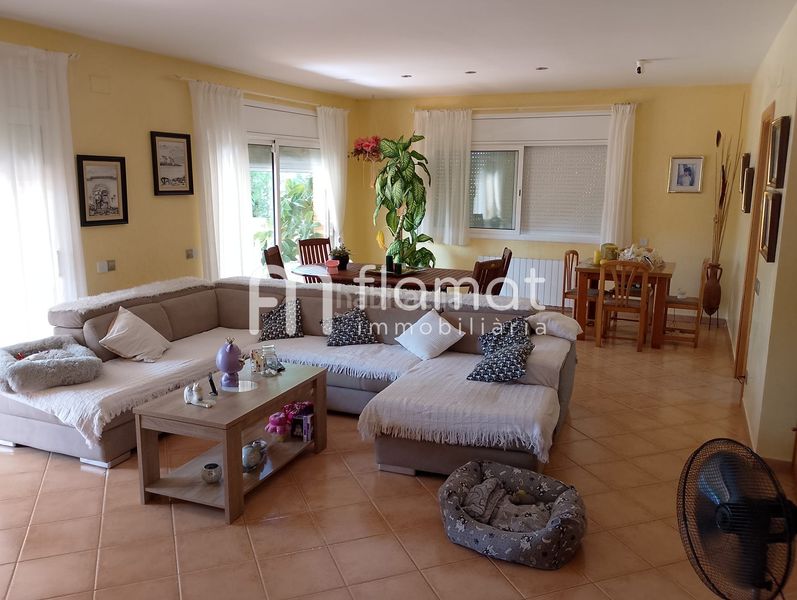 Foto 0a689f97-64d2-47c6-8136-44321d6b26ff. Casa amb aparcament a Terrafortuna - Puig Ventós Vidreres