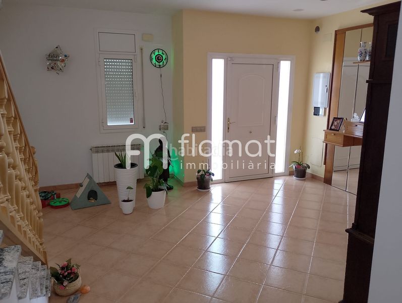 Foto 7cef1b8f-797f-4b8d-a5ee-52ef929c36fd. Casa amb aparcament a Terrafortuna - Puig Ventós Vidreres