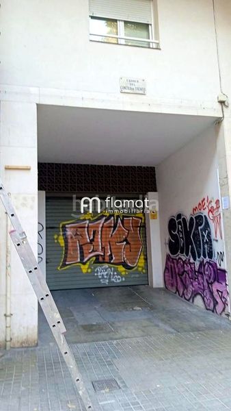Foto a1d9d794-4702-4465-9e2f-1a92200892f4. Aparcament cotxe a El Clot Barcelona