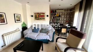 Appartement  Pallaresa. Piso en avenida pallaresa con terraza de 100m