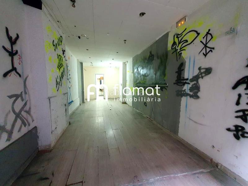 Foto 74bc4ec7-ac54-4669-bc8d-8ddd705b07e0. Alquiler local comercial local en alquiler en calle biscaia en Barcelona