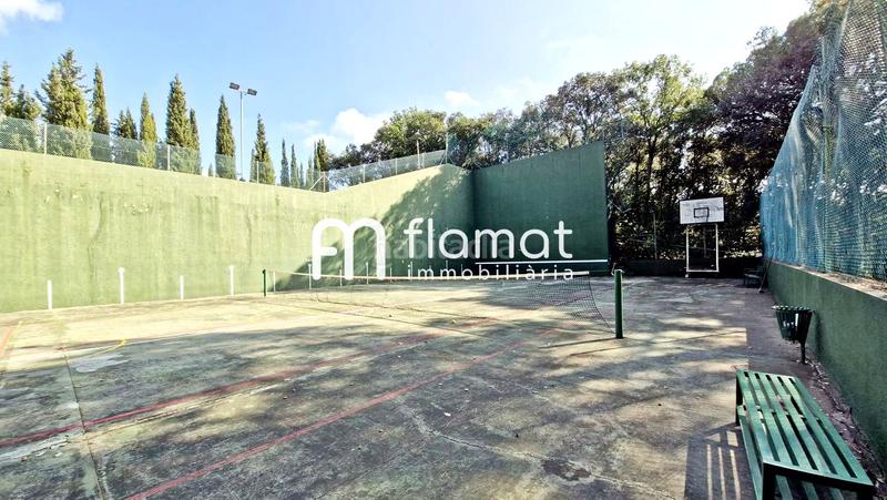 Foto 73f0491e-d2a5-4e8f-a78d-a6b37a4cb559. Country house with parking pool in Sant Feliu de Buixalleu