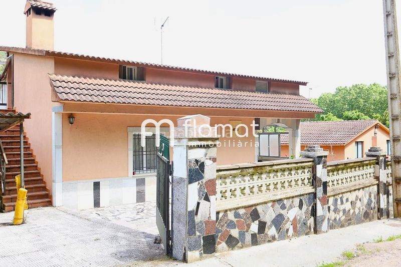 Foto a38c123c-9d0d-4570-b64b-92840546d228. Casa a Massanes