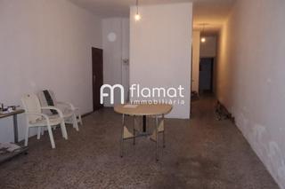 Business premise in Carrer Joan Ràfols