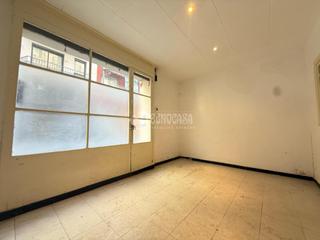 Local Comercial en El Poble Sec - Parc de Montjuc. Tienda en venta en barcelona