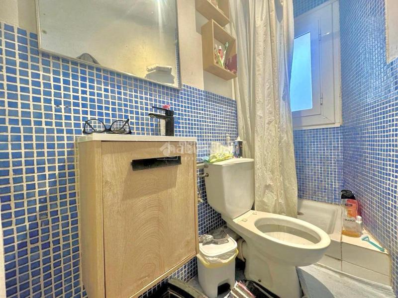 Foto a13b325c-13dc-46b7-acc1-d8c2a50538b7. Àtic a El Poble Sec - Parc de Montjuïc Barcelona