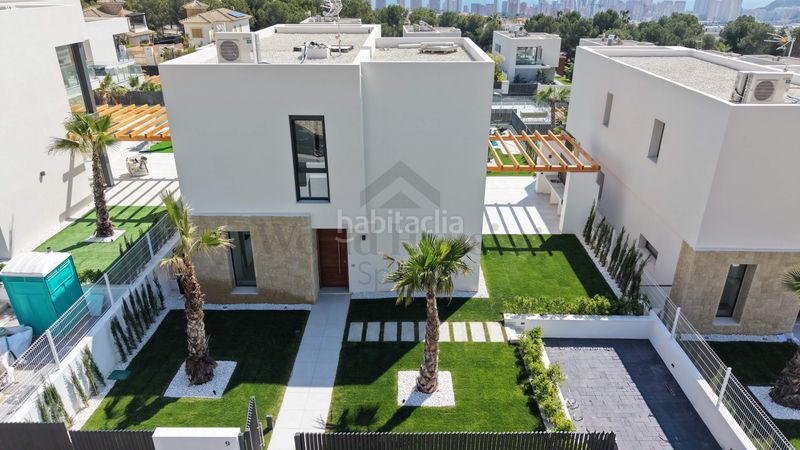 Foto fa8c33e8-a85e-46ed-ac9f-b1e13e1218de. Xalet amb calefacció aparcament piscina a Golf Bahía Finestrat