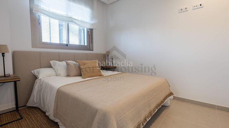 Foto 2df010ad-e047-4fa5-ab14-e93410bd5223. Casa amb calefacció aparcament piscina a Playa Tamarit-Playa Lissa Santa Pola