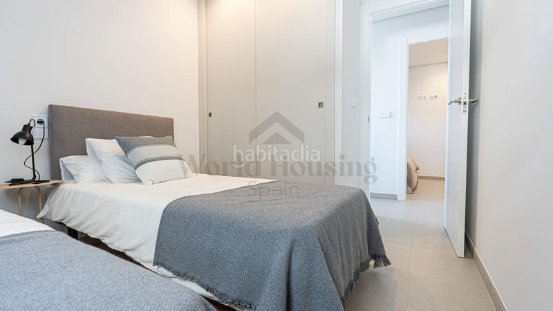Foto b1d94e17-5d90-420d-a139-f2e8e5b68f3e. Casa amb calefacció aparcament piscina a Playa Tamarit-Playa Lissa Santa Pola