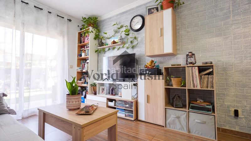 Foto f54d10de-bcd5-4eef-96c1-f9534fde5f7f. Apartament amb aparcament piscina a Los Arenales del Sol Elche / Elx