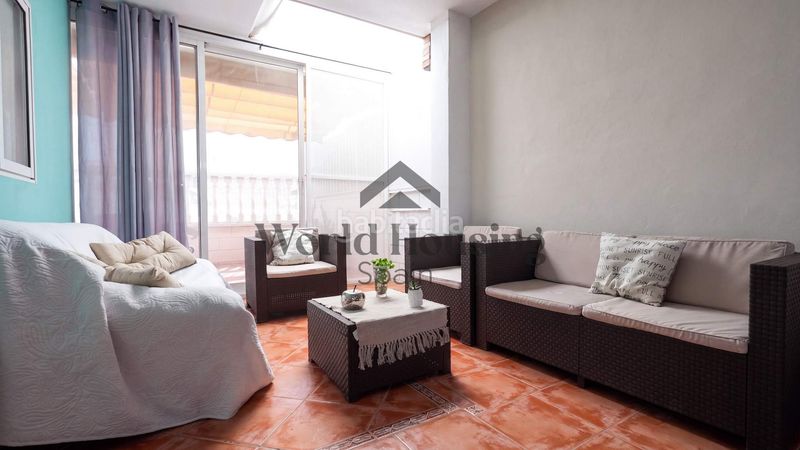Foto 4f22fe6c-2a80-488d-83c7-1ea57369748e. Casa amb aparcament a Norte Santa Pola