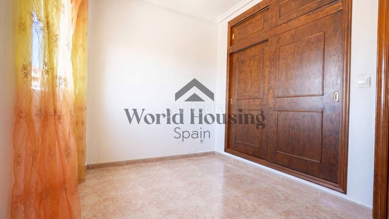 Foto b271451b-9728-411b-bcdc-938795a55d59. Casa amb aparcament a Norte Santa Pola