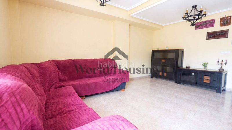 Foto f2c875e1-c4fd-4ddc-b8e8-a35e4ad0cb7d. Casa amb aparcament a Norte Santa Pola