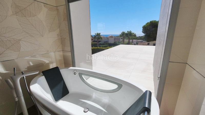 Foto 0c957d45-d898-4b5a-950c-7189bf24765c. Xalet amb calefacció aparcament piscina a Casco Urbano Moraira