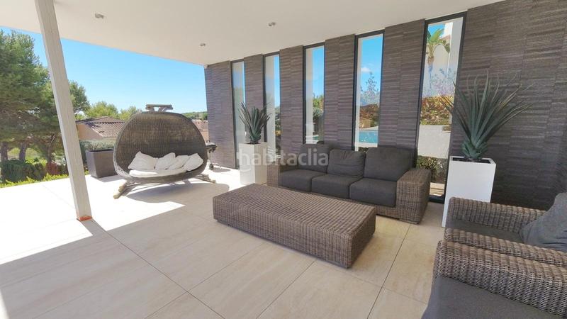 Foto 8740d3ea-936d-44d6-afe0-d4479e7ee5e0. Xalet amb calefacció aparcament piscina a Casco Urbano Moraira