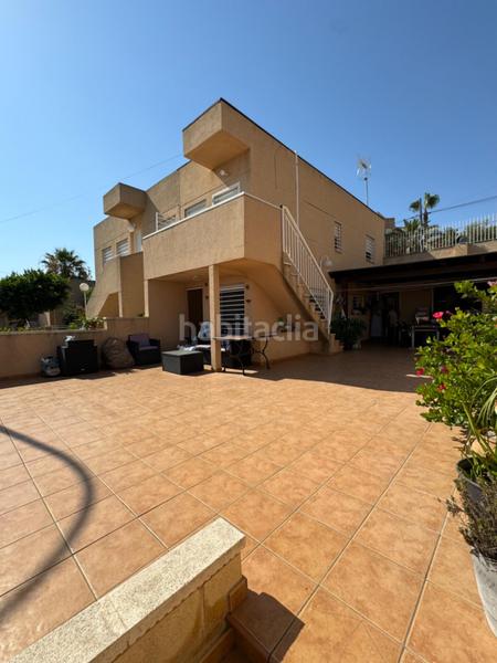 Foto 4fab0516-5cc4-47ce-b0a4-57833cddf480. Casa bungalow de 2 plantas en monte y mar alto gran alacant en Santa Pola