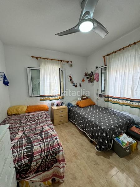Foto b83d3fd1-aead-44f2-ba92-2ec8df67680e. Casa bungalow de 2 plantas en monte y mar alto gran alacant en Santa Pola