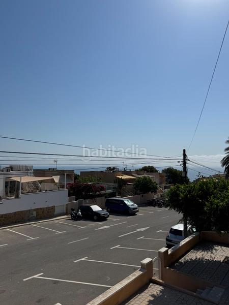 Foto e0de45d8-a1aa-4d90-969f-f0e02735c8a3. Casa bungalow de 2 plantas en monte y mar alto gran alacant en Santa Pola
