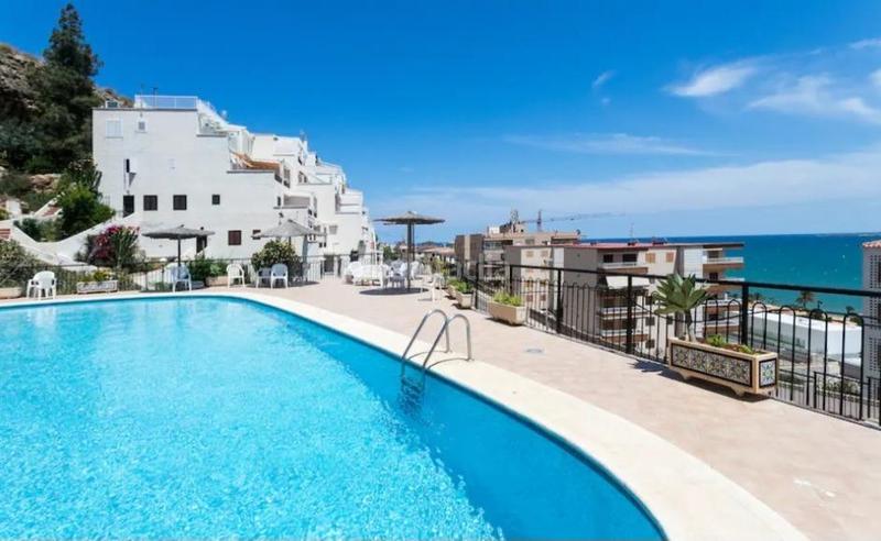 Foto ea423961-c966-46a5-8bd2-acfa32899497. Lloguer pis amb aparcament piscina a calas Santa Pola este Santa Pola