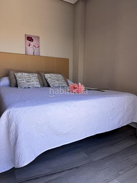 Foto bd4cad7b-1ea8-4809-8936-799eac18629b. Pis amb aparcament a Gran Playa Santa Pola