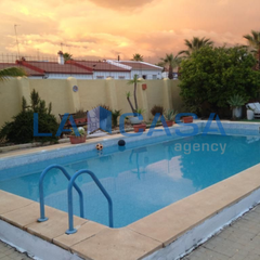 Xalet a Villamanrique de la Condesa. Ref. cmsjob135vvisitas al 601.347.947  cristina whatsappseiscero