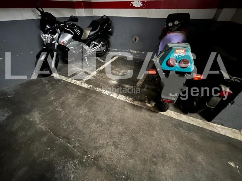 Foto 11b5c601-f921-4d94-b07b-078d2bbefa09. Parking coche en La Verneda - La Pau Barcelona
