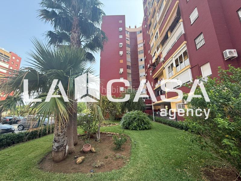 Foto b7a095a3-9dd2-48af-970d-7059d77d7405. Piso en Centro Montequinto