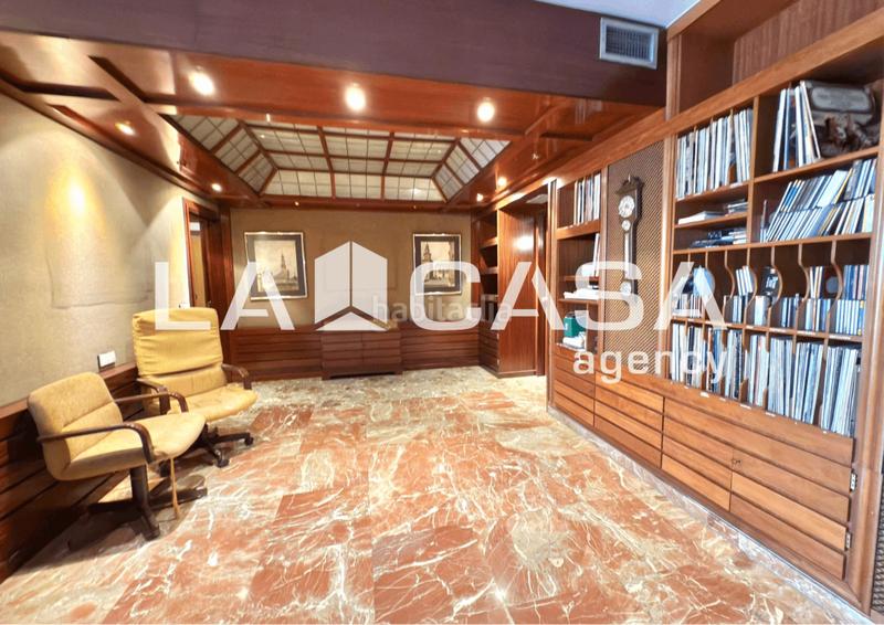 Foto 6f797a8e-41a1-45d8-84ec-e5ce361df47e. Flat with parking in Los Remedios Sevilla