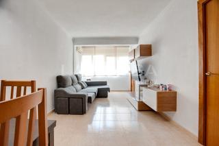 Appartement à La Verneda - La Pau