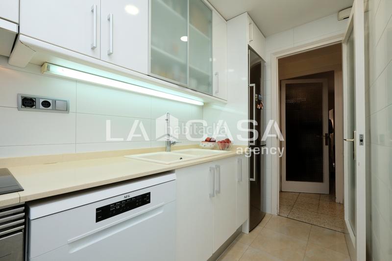 Foto 3b8a41d7-a5bf-46bd-8316-b1ff74e7812c. Piso en Vilapicina - Torre Llobeta Barcelona
