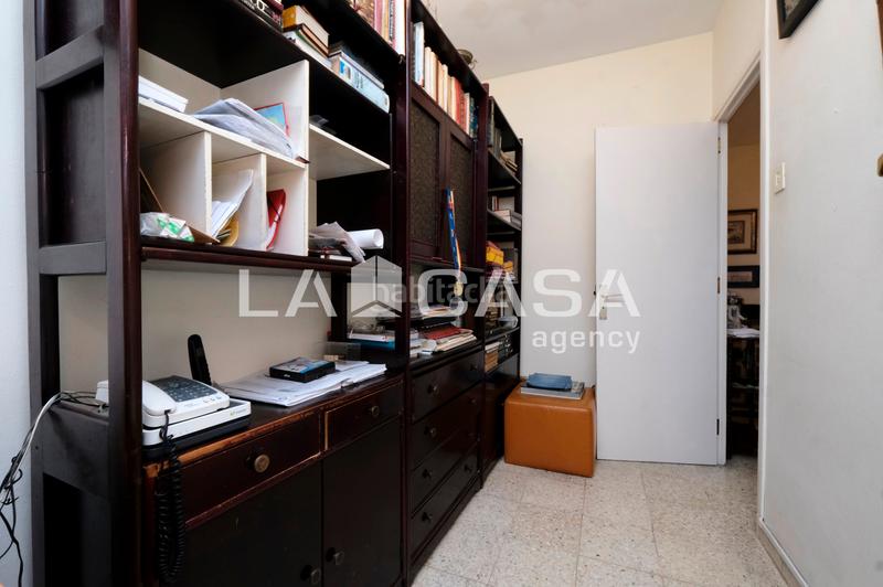 Foto 4725fb91-952f-488b-87ff-fecb04f178fe. Piso en Vilapicina - Torre Llobeta Barcelona