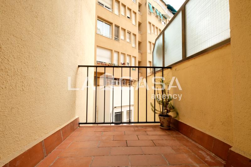 Foto afb3d801-ea12-481d-b011-6a9e6ed391ac. Piso en Vilapicina - Torre Llobeta Barcelona