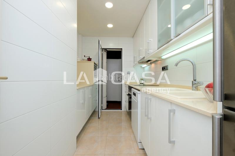 Foto e027deef-0ff6-47ab-a2c3-d4a250eccda2. Piso en Vilapicina - Torre Llobeta Barcelona