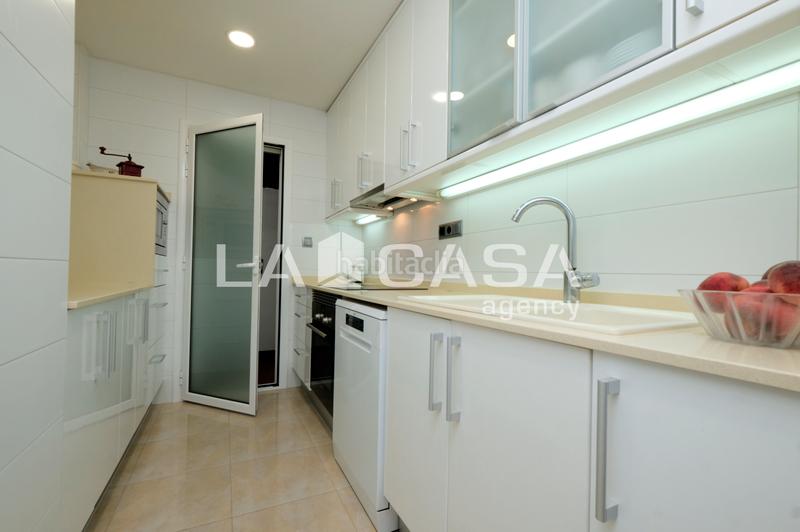 Foto e818878c-b97f-4fe6-9f02-b834f9860fa3. Piso en Vilapicina - Torre Llobeta Barcelona