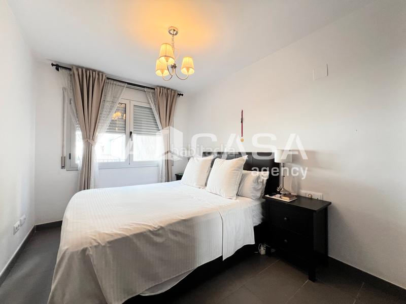 Foto f83a6a01-fb13-46ff-a37a-e4c684a40bf6. Etagenwohnung mit parking in La Salut Badalona