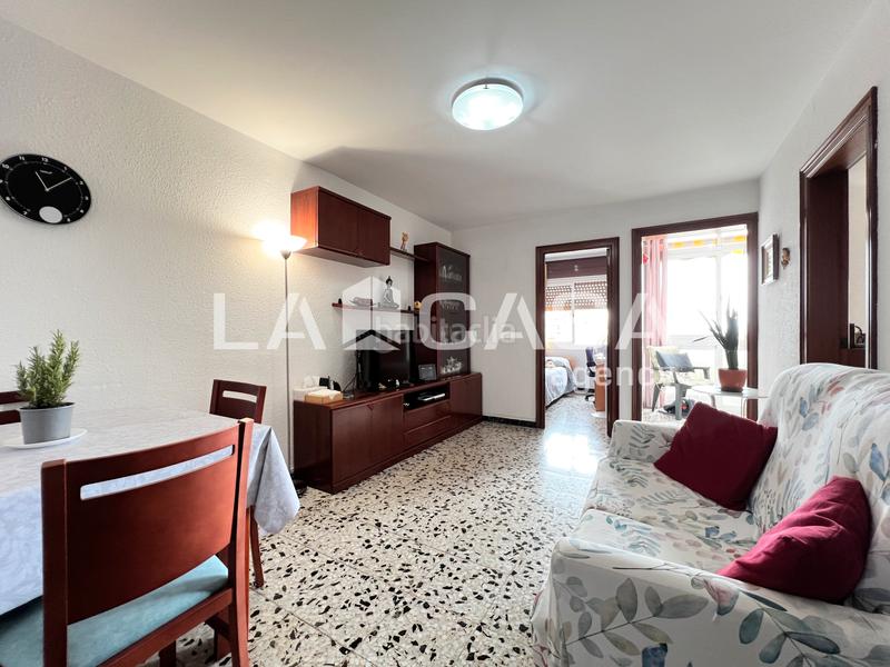 Foto a130f8bd-01c5-4a0d-8898-cc999f4b5958. Appartement dans Prosperitat Barcelona