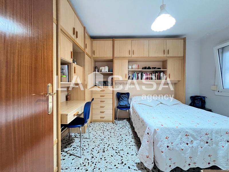 Foto ba51c2fc-5048-4243-9b20-468655c8ed2f. Appartement dans Prosperitat Barcelona