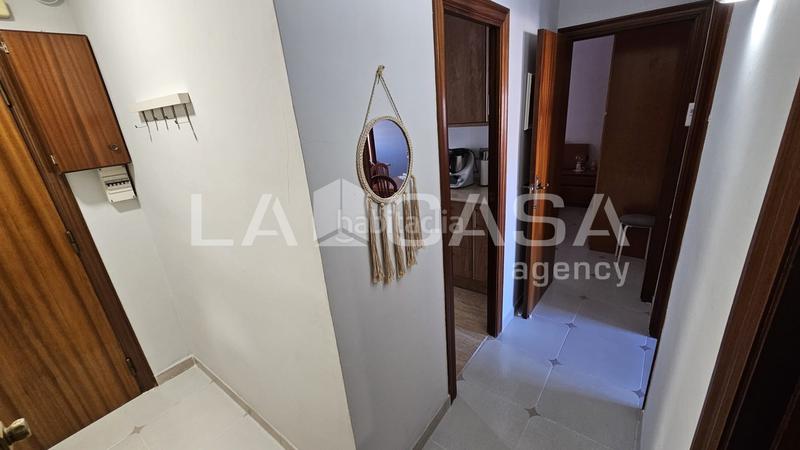 Foto 5481e690-e24d-4748-ad0d-542b88d26262. Piso en Fondo Santa Coloma de Gramenet