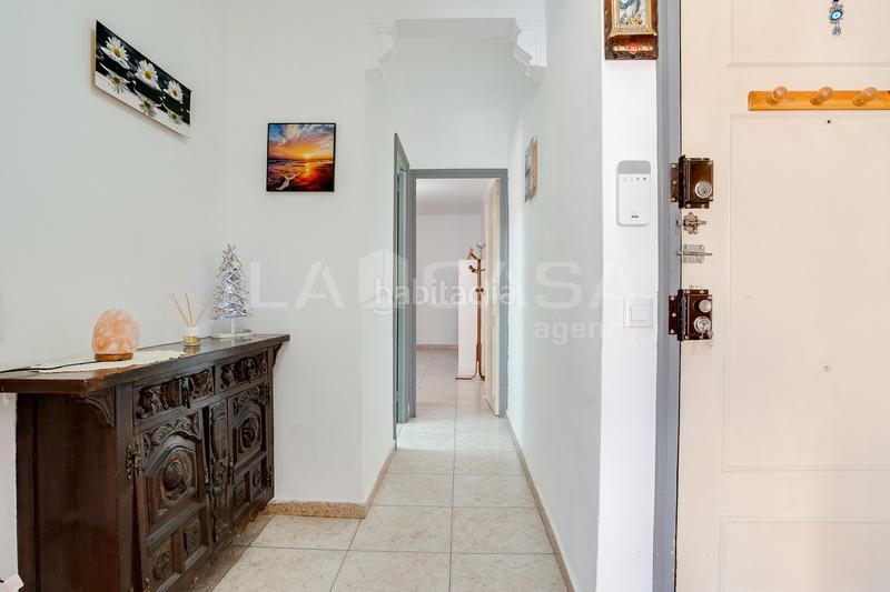 Foto ab2b7042-bdee-425b-9d81-5b6f9ab53778. Ático en Artigues Badalona