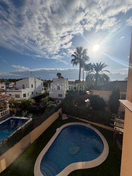 Foto 4de5a988-6b83-4eb1-8ae4-b49d267b9b9a. Haus mit parking in Cunit residencial Cunit