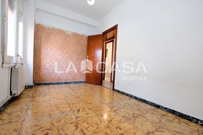 Foto 52ed15cf-8517-420c-8ea4-0ad2726aaf87. Appartement avec chauffage dans Turó de la Peira Barcelona