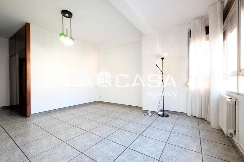 Foto 8e10187c-5bc5-47af-b665-e3004cd8f9cf. Appartement avec chauffage dans Turó de la Peira Barcelona