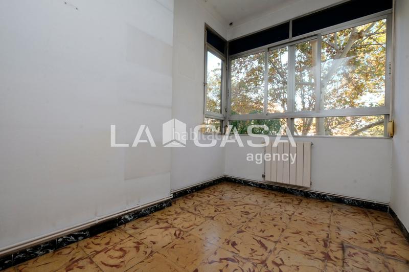 Foto edf8b126-85e4-43cc-a01b-f0e532449b41. Pis amb calefacció a Turó de la Peira Barcelona