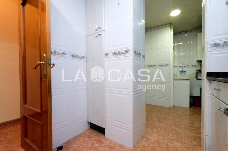 Foto 50561aa2-d190-48fe-83e8-beef26dd8567. Pis a Turó de la Peira Barcelona