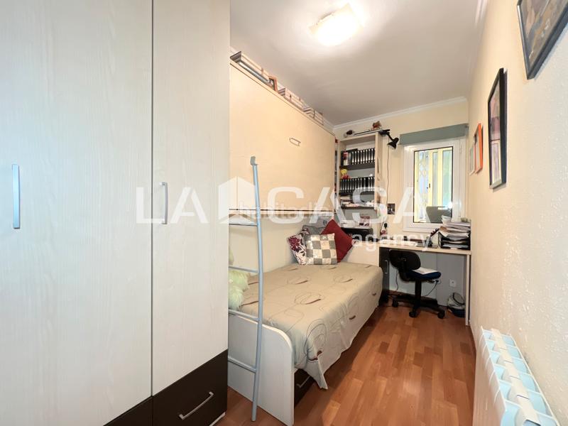 Foto 3a3a49a6-5b80-4463-9d64-7046eb937be6. Etagenwohnung mit heizung in La Sagrera Barcelona