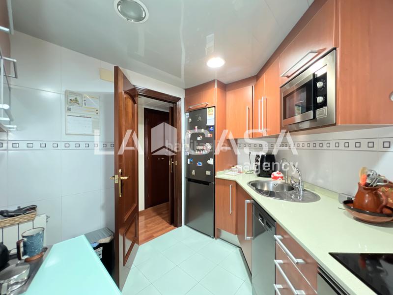 Foto ec1f9579-b66b-4290-9aba-3abfe06e61a5. Flat with heating in La Sagrera Barcelona